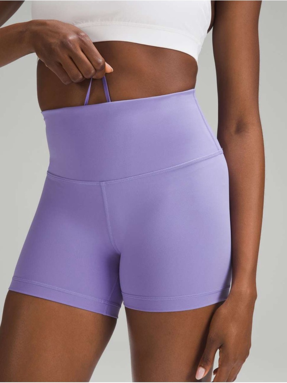 NWT Lululemon size 6 wunder train 4”